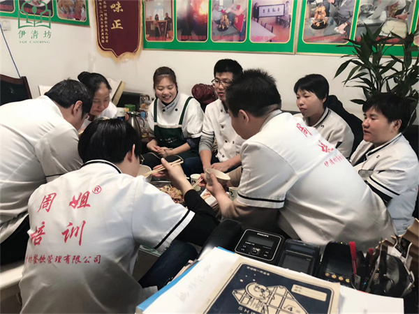 &#113;&#121;&#29699;&#21451;&#20250;&#45;&#40;&#21315;&#20159;&#41;&#95;&#23448;&#26041;&#32593;&#31449;